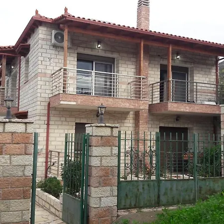 εξωτικο διαμερισμα με θεα την παραλια αλυκης Villa