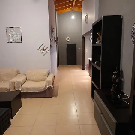 Villa εξωτικο διαμερισμα με θεα την παραλια αλυκης *