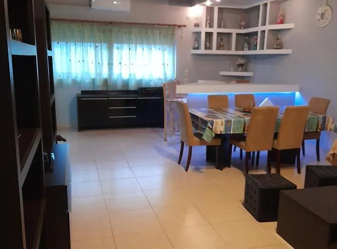 Βίλα εξωτικο διαμερισμα με θεα την παραλια αλυκης